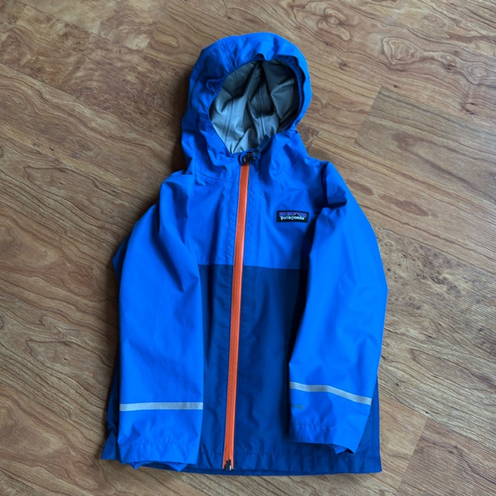 Patagonia Toddler TorrentShell Rain Jacket 3t, excellent Condition